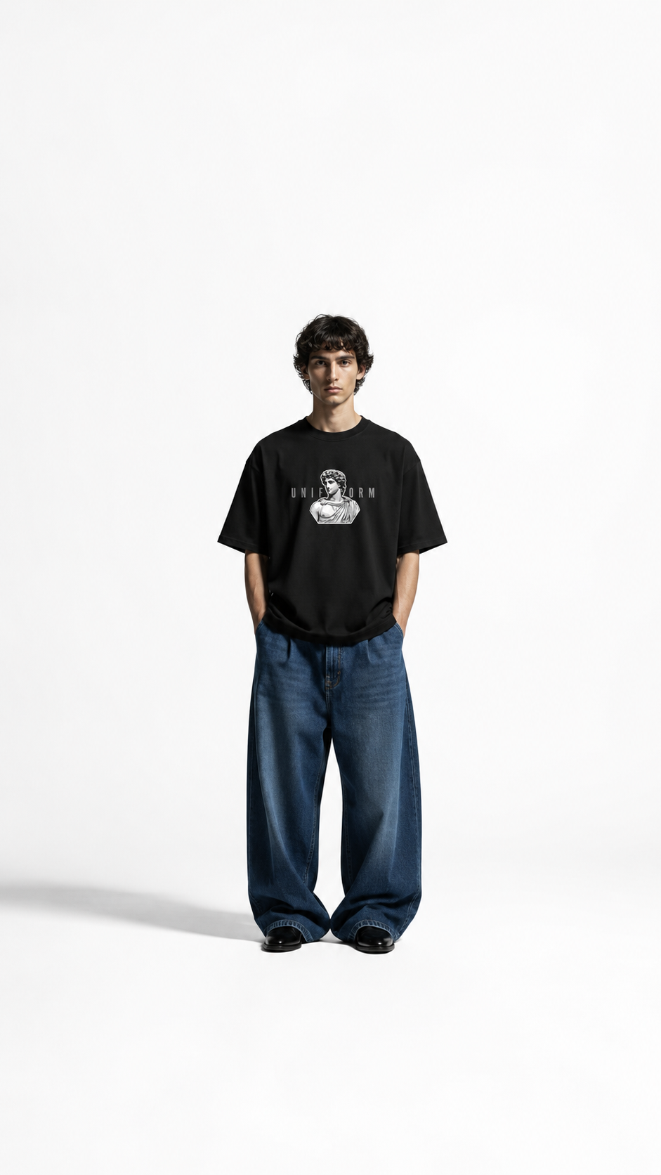 Uniform Oversized Tee – Black